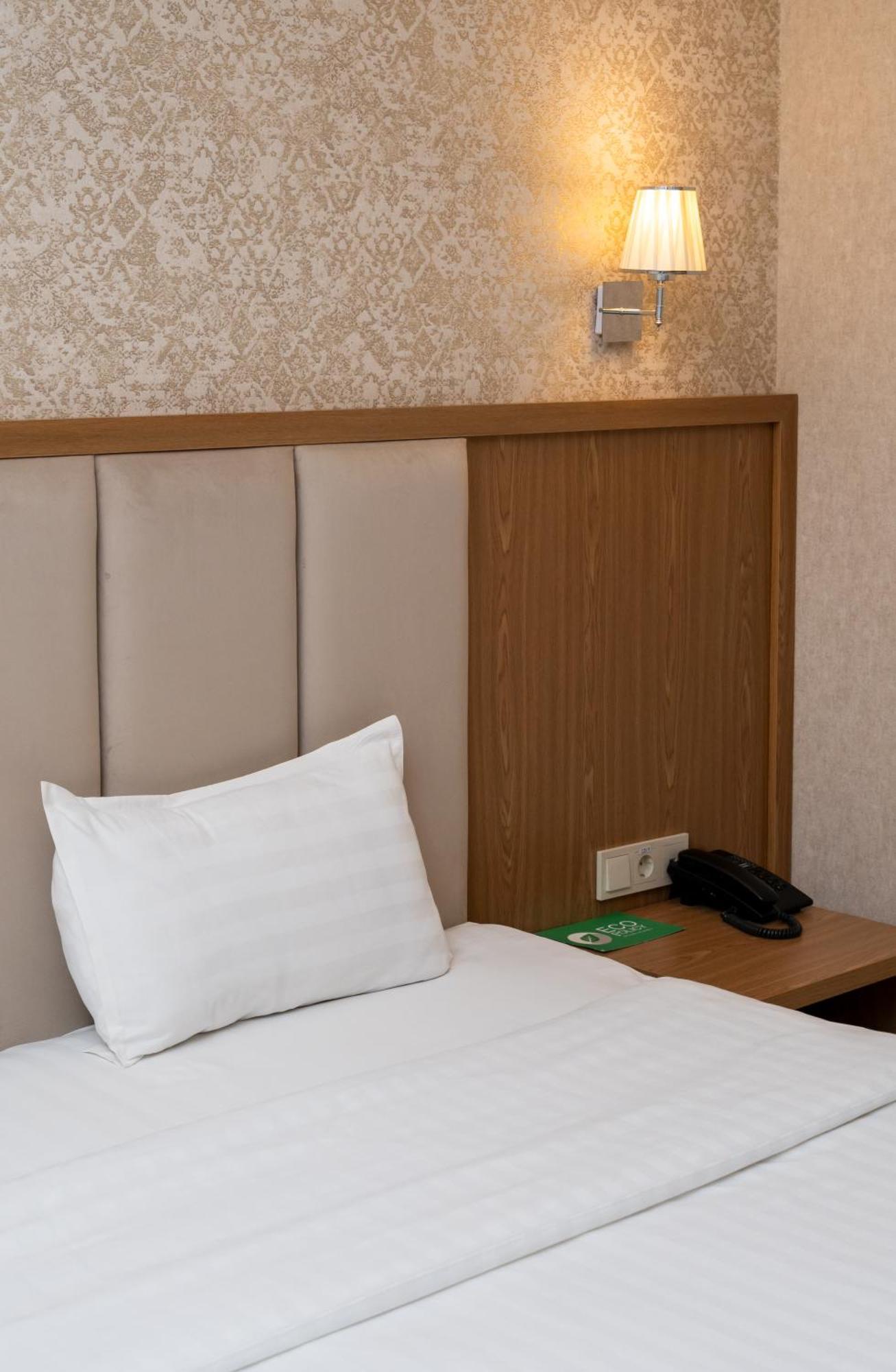 Al Anvar Halal Hotel By Hotelpro Group タシュケント エクステリア 写真