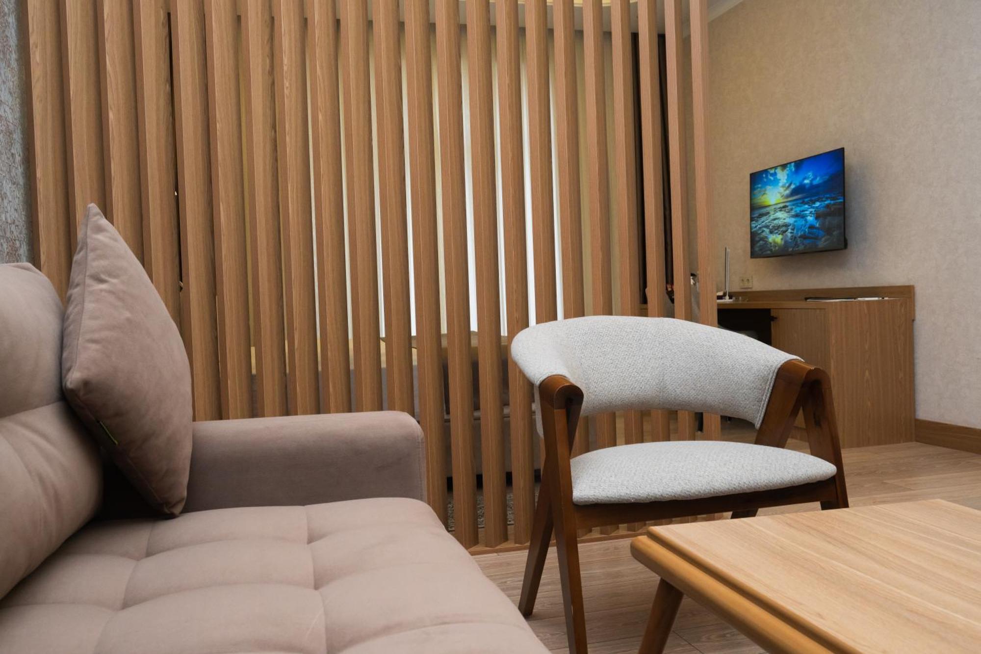Al Anvar Halal Hotel By Hotelpro Group タシュケント エクステリア 写真