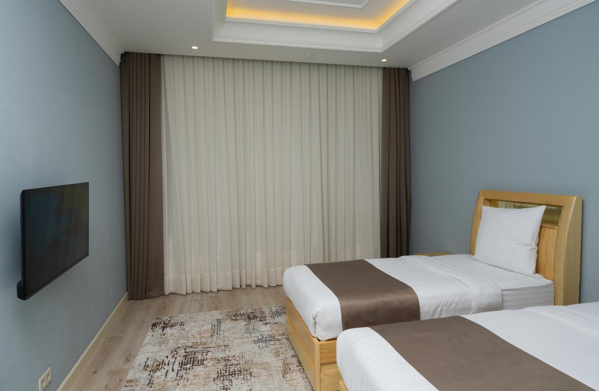 Al Anvar Halal Hotel By Hotelpro Group タシュケント エクステリア 写真